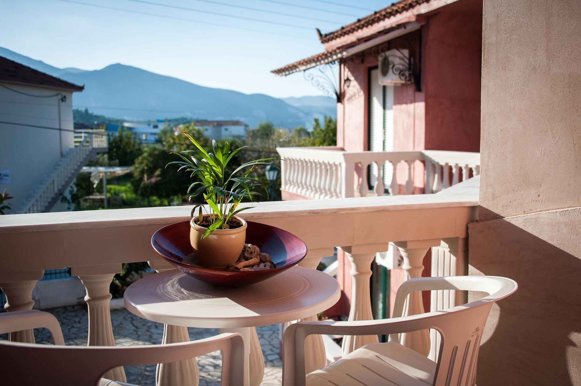 Zante Nest Studios & Apartments Аликанас Экстерьер фото