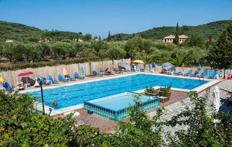 Zante Nest Studios & Apartments Аликанас Экстерьер фото