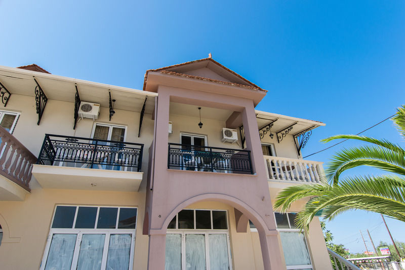Zante Nest Studios & Apartments Аликанас Экстерьер фото