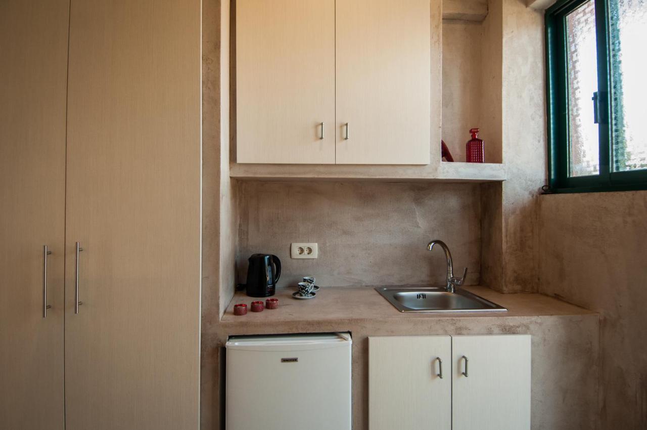 Zante Nest Studios & Apartments Аликанас Экстерьер фото